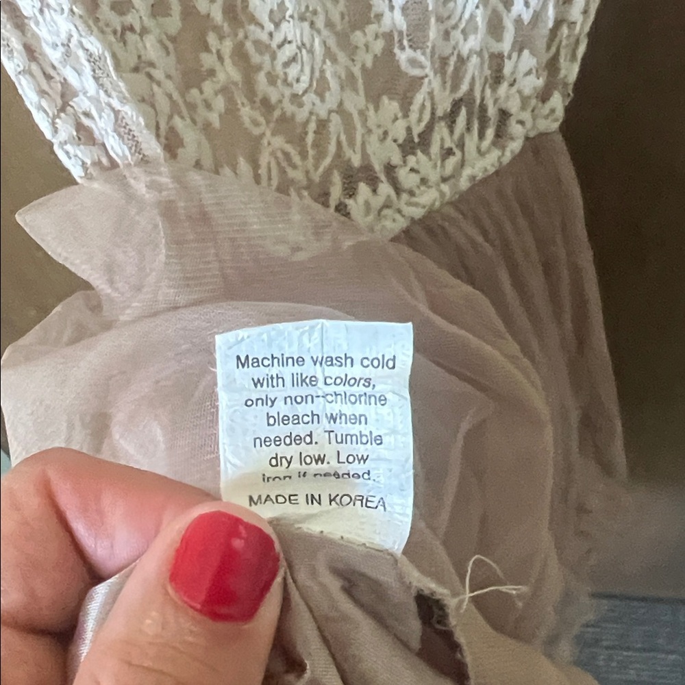 ✨ O2 Collection Lace & Tulle Dress – Size Small ✨ - Picture 7 of 8